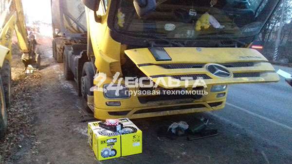 Грузовая техпомощь в Москве на дороге